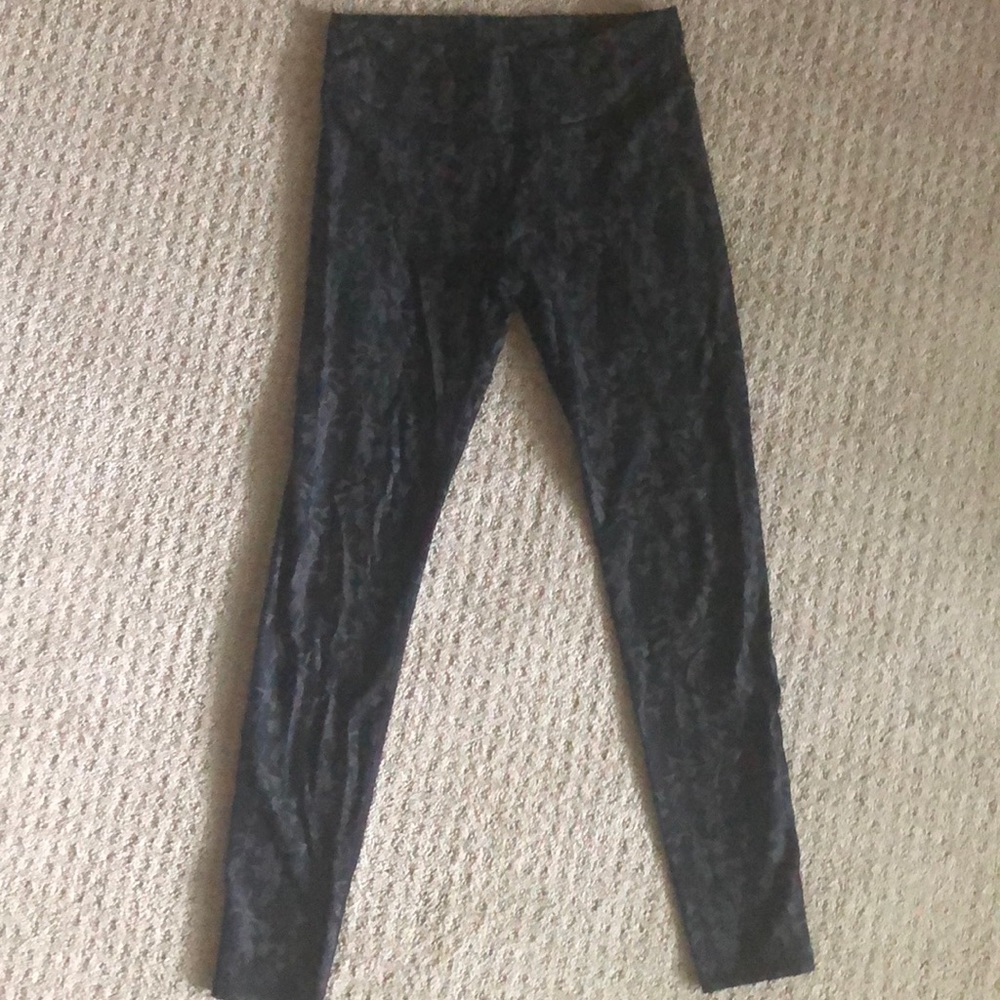 Fabletics salar  printed power hold